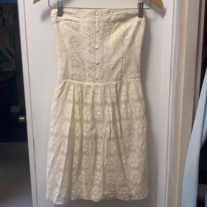A&F off white lace strapless dress